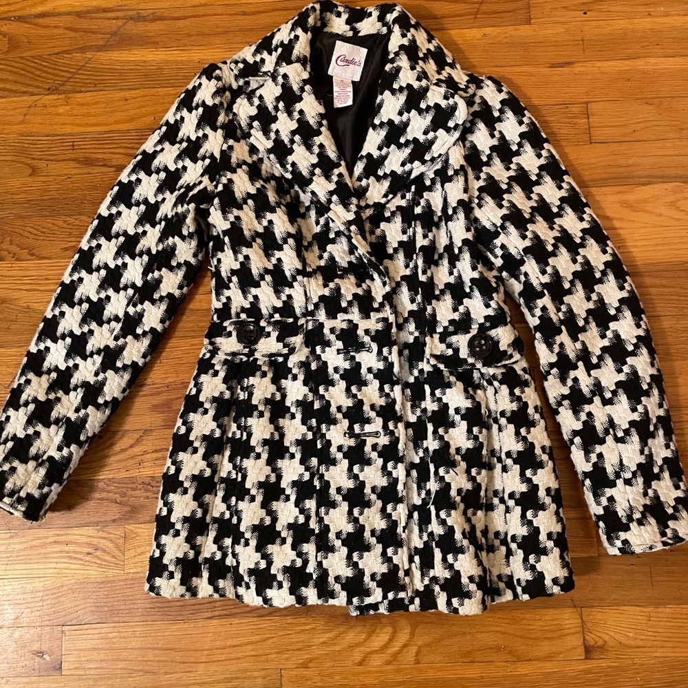 Cute houndstooth peacoat black and white